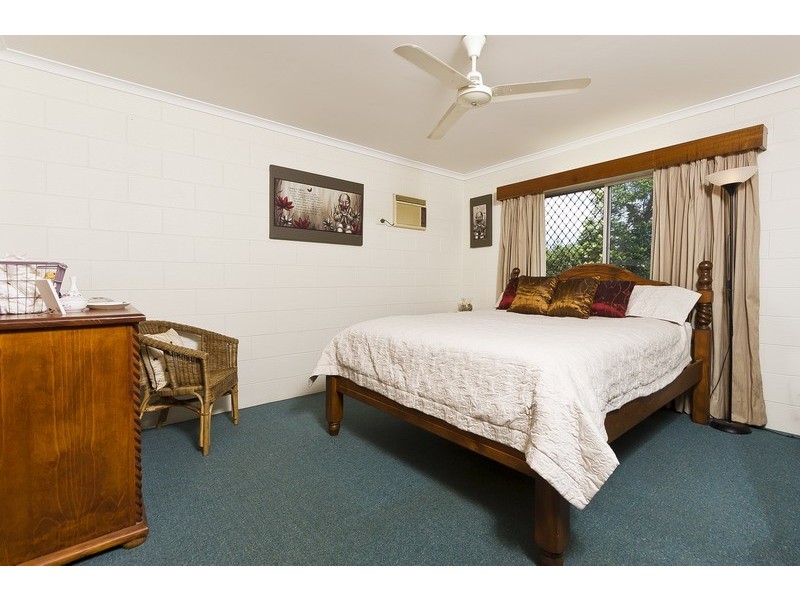 24 Scenic Street, Bayview Heights QLD 4868