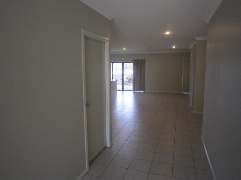 10 Sandover Close, Bentley Park QLD 4869