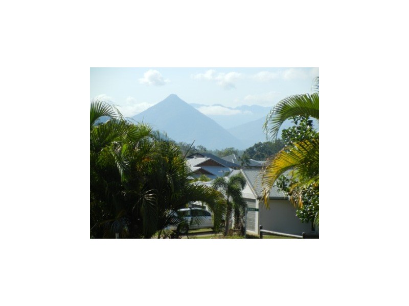 34 Cliffdale Street, Bentley Park QLD 4869