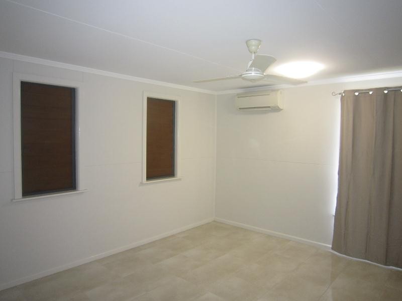 27 Henley Street, Earlville QLD 4870