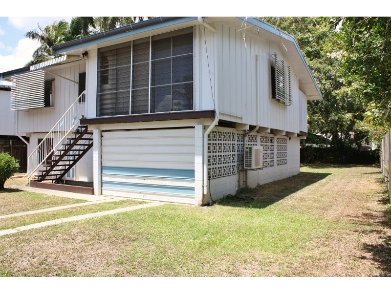 87 Mayers Street, Manoora QLD 4870