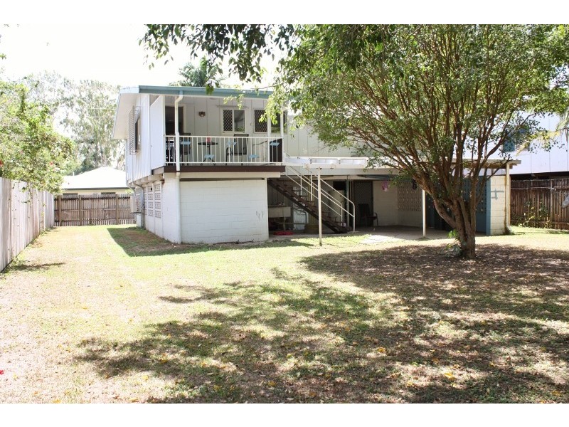 87 Mayers Street, Manoora QLD 4870