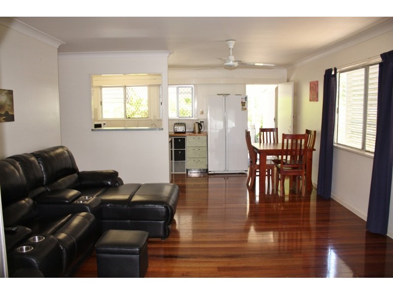 87 Mayers Street, Manoora QLD 4870