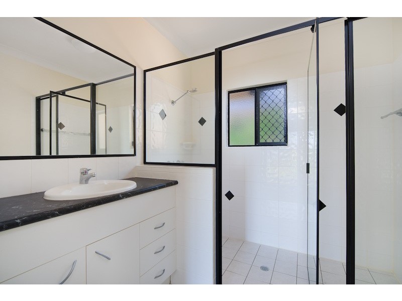 5 Bowen Street, Mount Sheridan QLD 4868