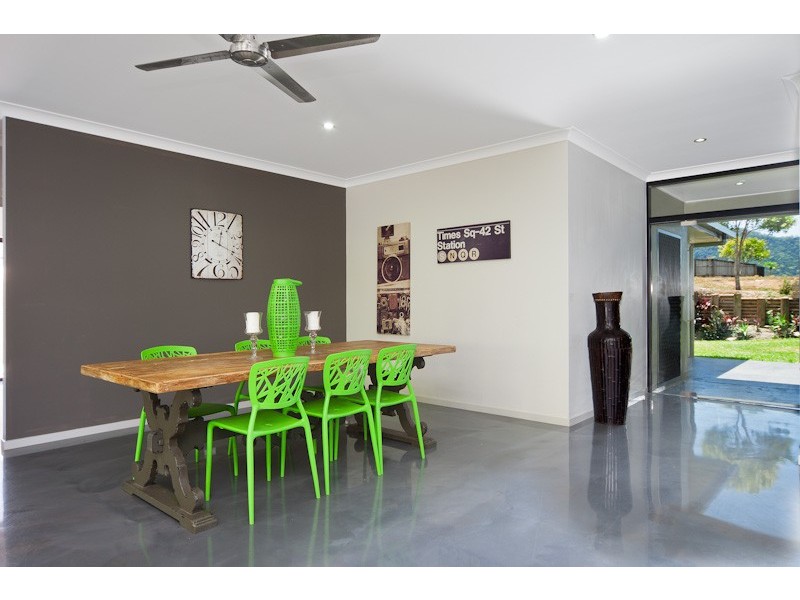 Bentley Park QLD 4869