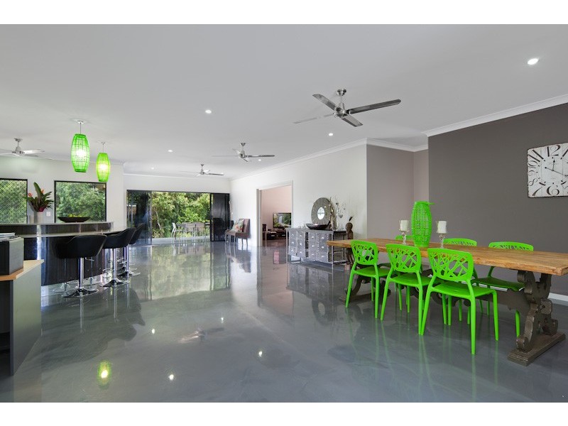 Bentley Park QLD 4869