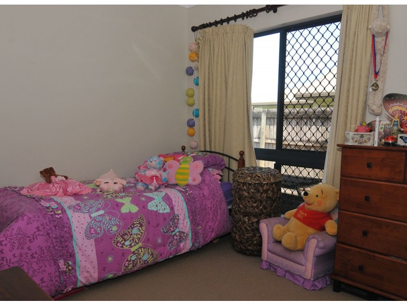 28 Altona Street, Bentley Park QLD 4869