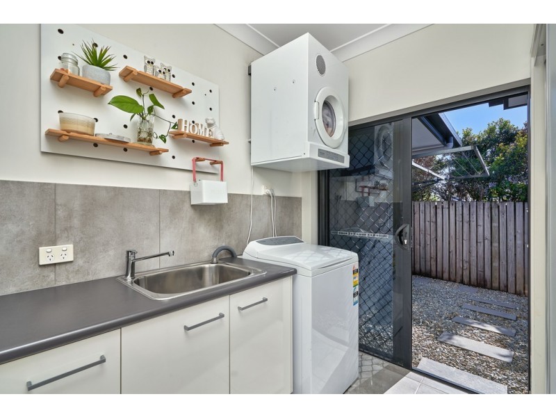 19 Mayflower Street, Mount Sheridan QLD 4868