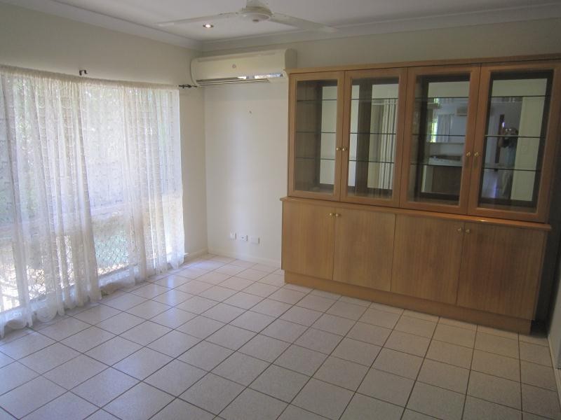 3 Speedy Close, Bentley Park QLD 4869