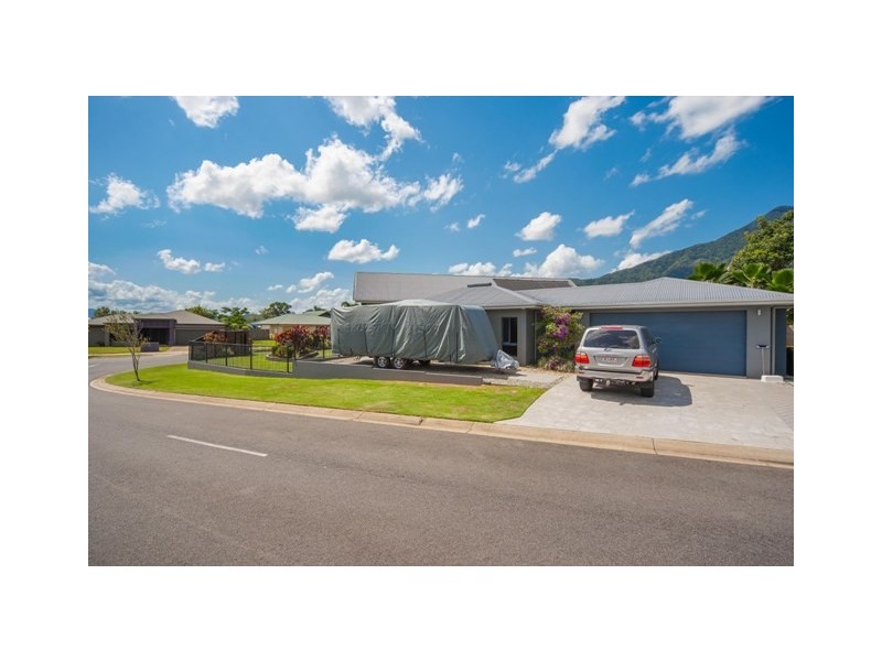1 Pollock Close, Bentley Park QLD 4869