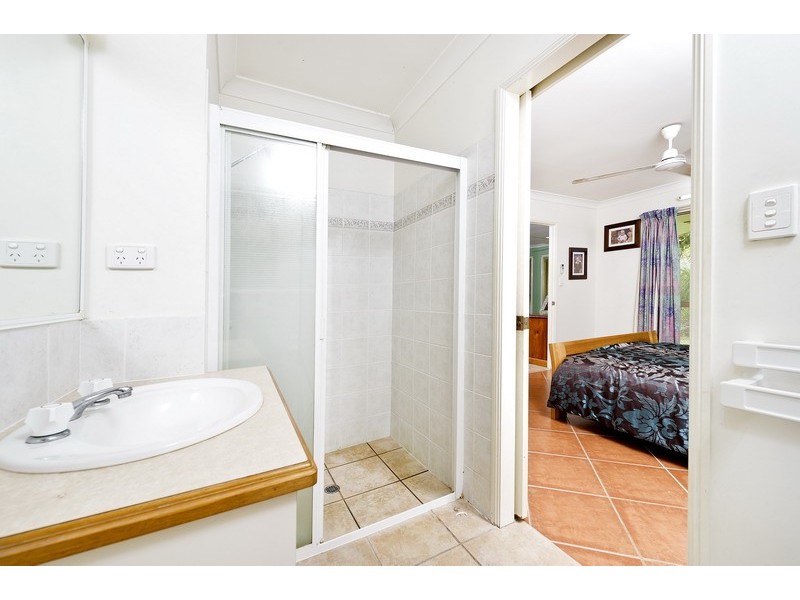 7 Thorpe Place, Bentley Park QLD 4869