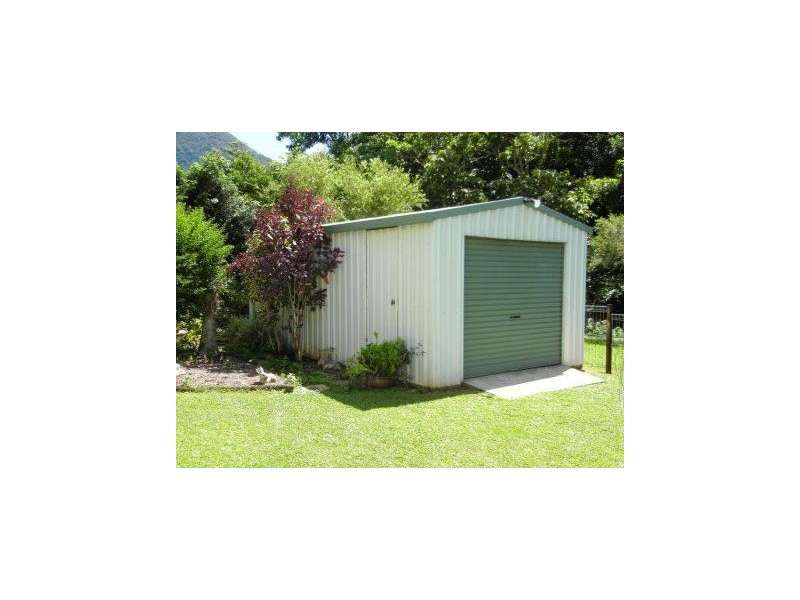 27 Rennel Close, Mount Sheridan QLD 4868