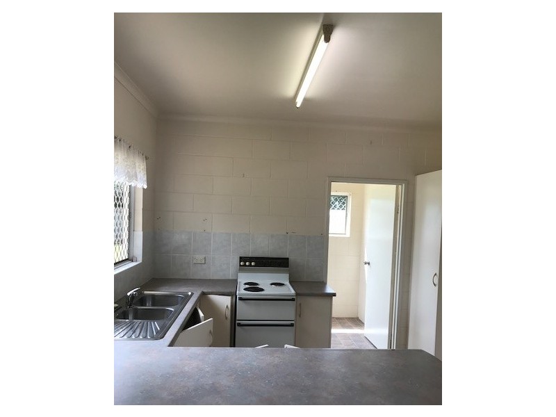 18 Hyacinth Close, Edmonton QLD 4869