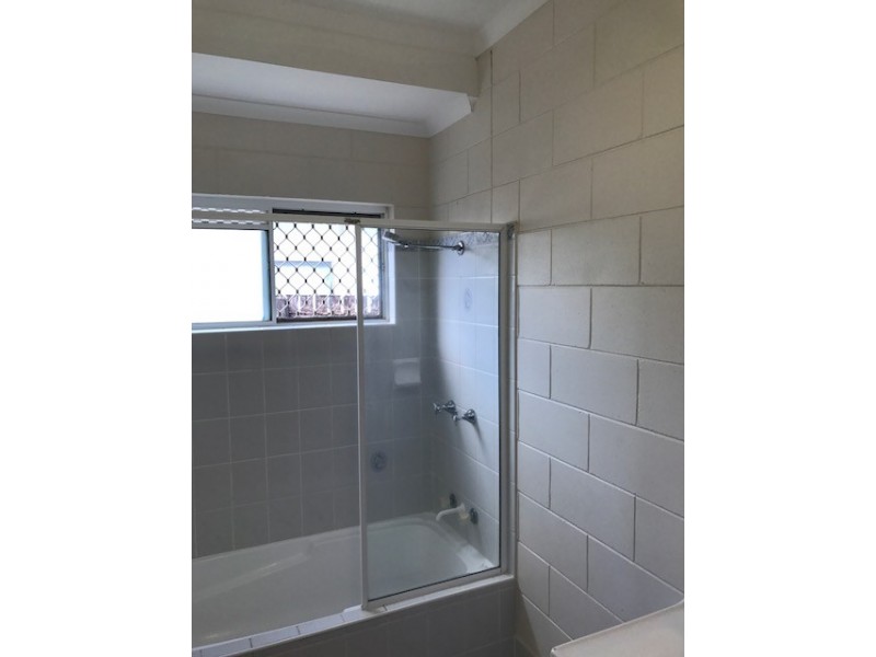 18 Hyacinth Close, Edmonton QLD 4869