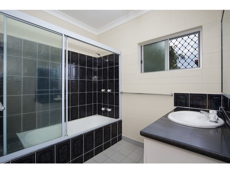 6 Frost Close, Edmonton QLD 4869