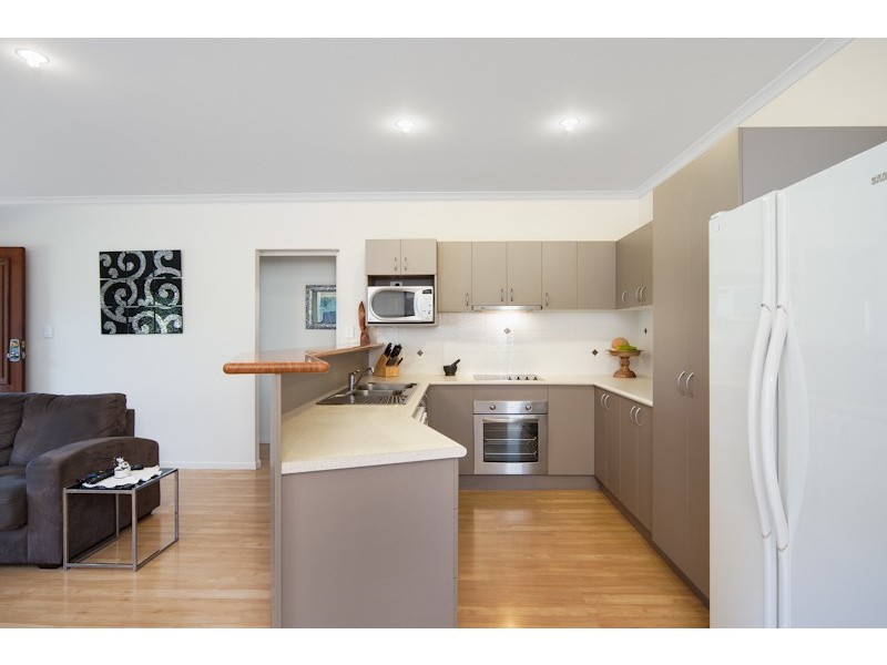 24 Slipper Street, Edmonton QLD 4869