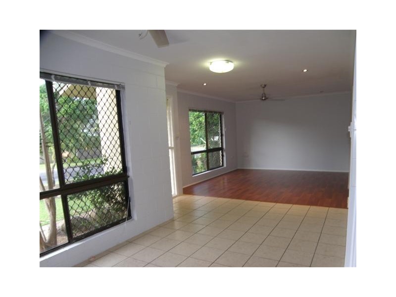 13 Rosa Close, Edmonton QLD 4869