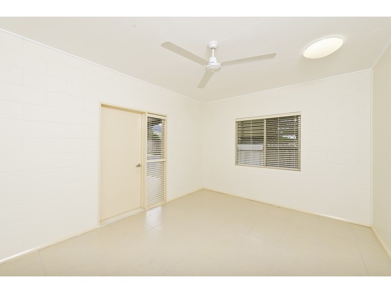 9 Milano Street, Woree QLD 4868