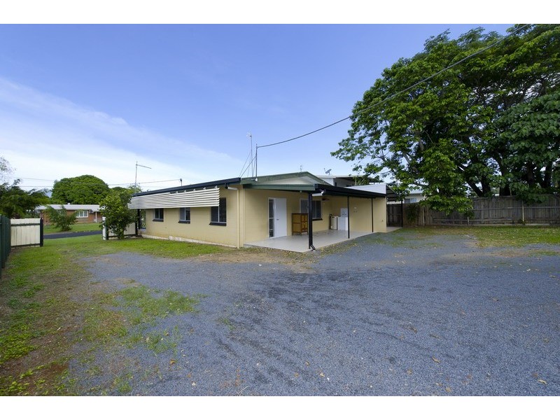 9 Milano Street, Woree QLD 4868