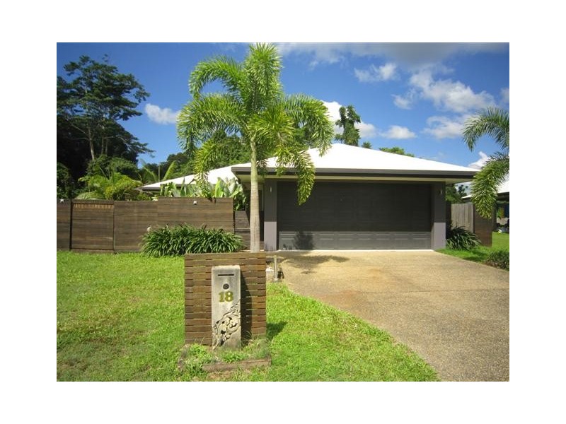 18 Cliffdale Street, Bentley Park QLD 4869