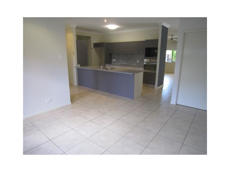 18 Cliffdale Street, Bentley Park QLD 4869