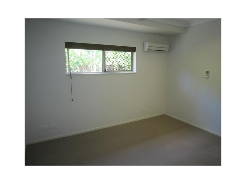 18 Cliffdale Street, Bentley Park QLD 4869