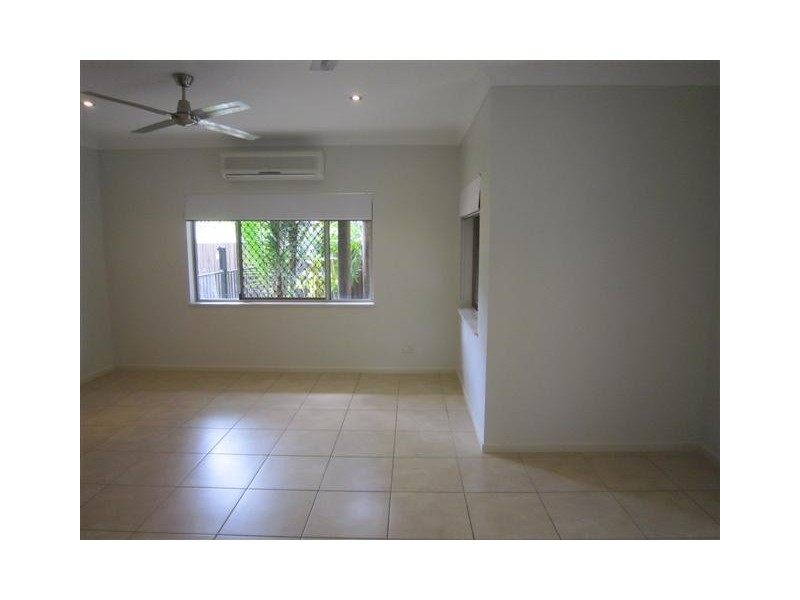 18 Cliffdale Street, Bentley Park QLD 4869