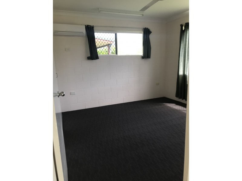 Bentley Park QLD 4869