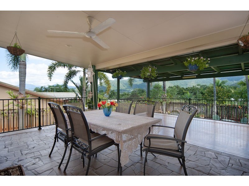 Bentley Park QLD 4869