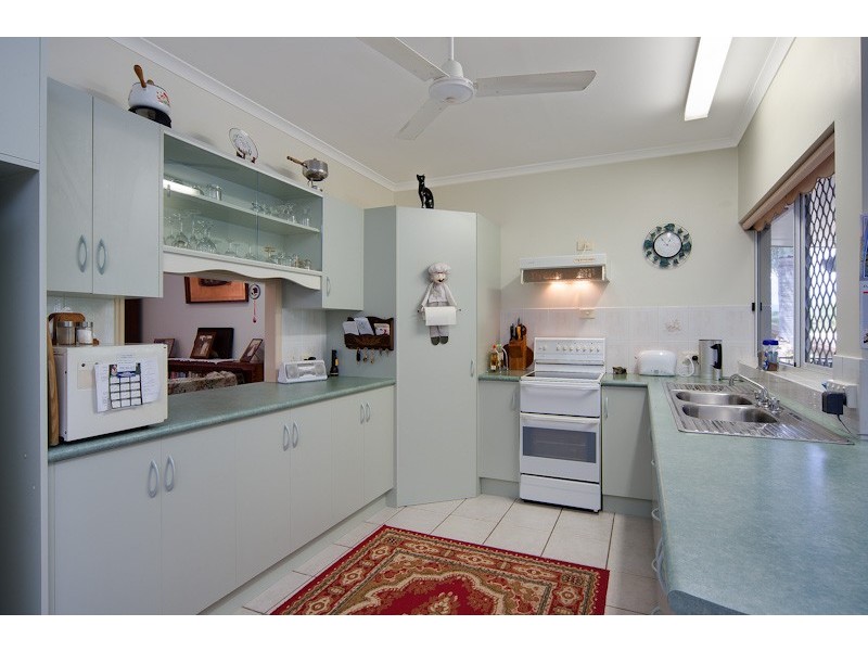 Bentley Park QLD 4869