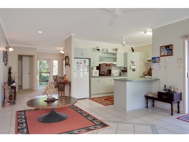 Bentley Park QLD 4869