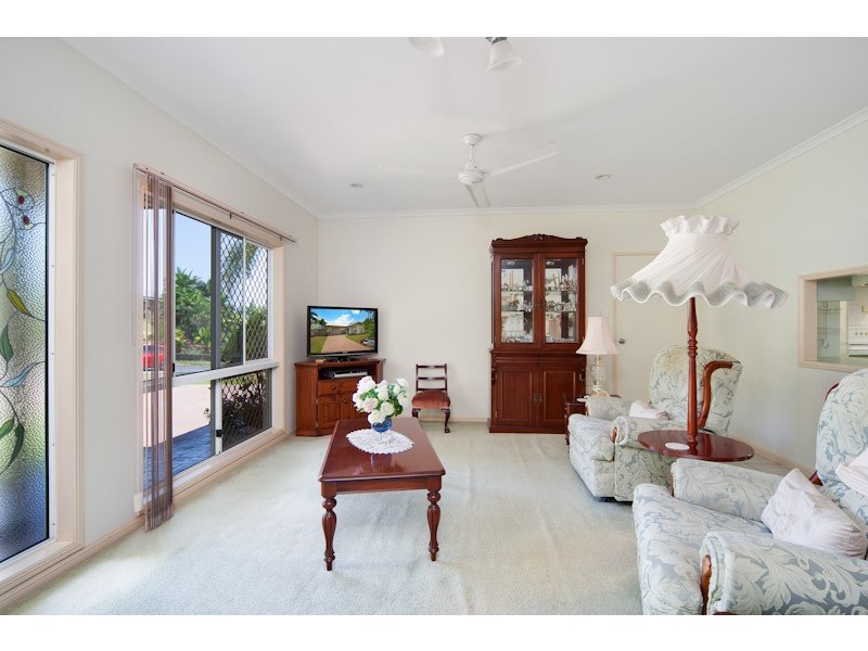 Bentley Park QLD 4869