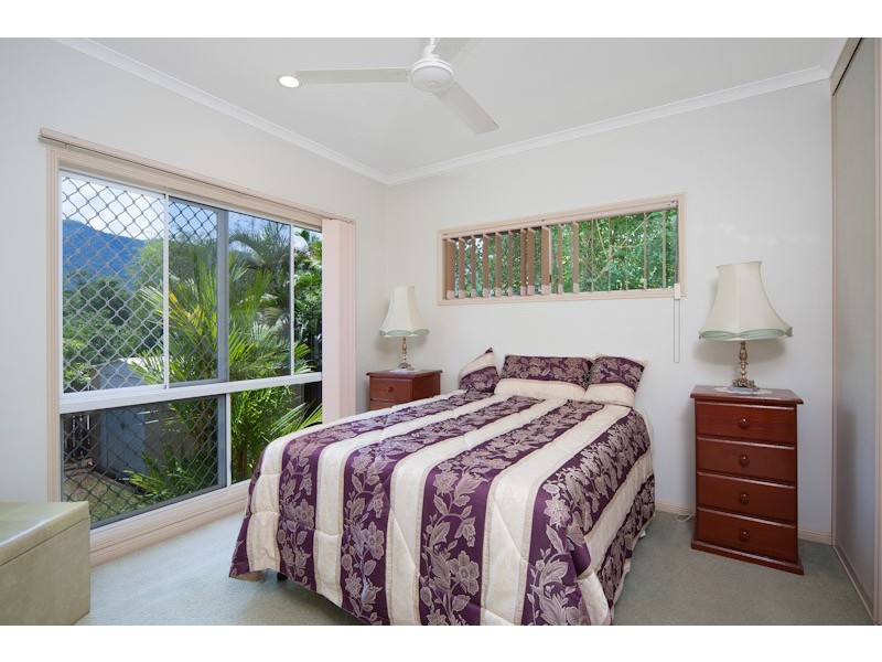 Bentley Park QLD 4869