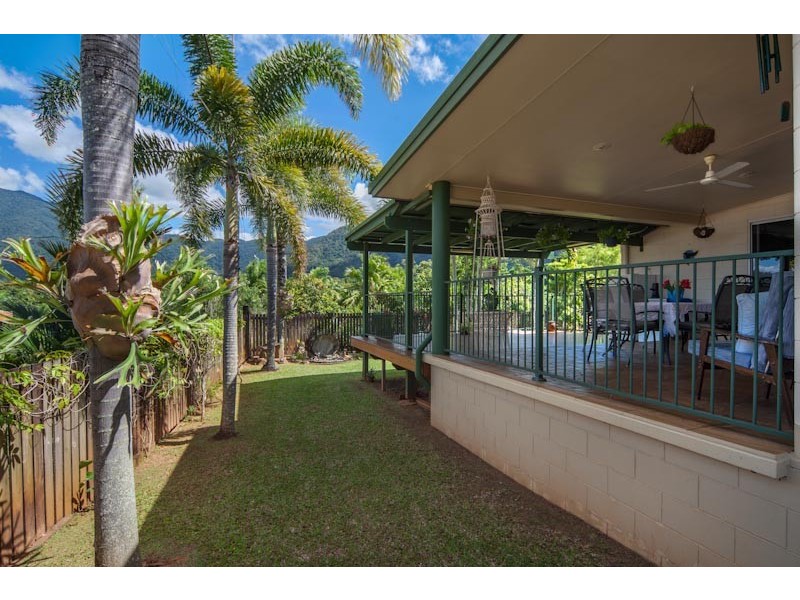 Bentley Park QLD 4869