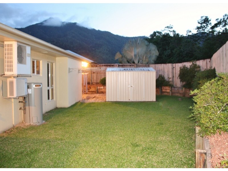 9 Laidley Close, Bentley Park QLD 4869