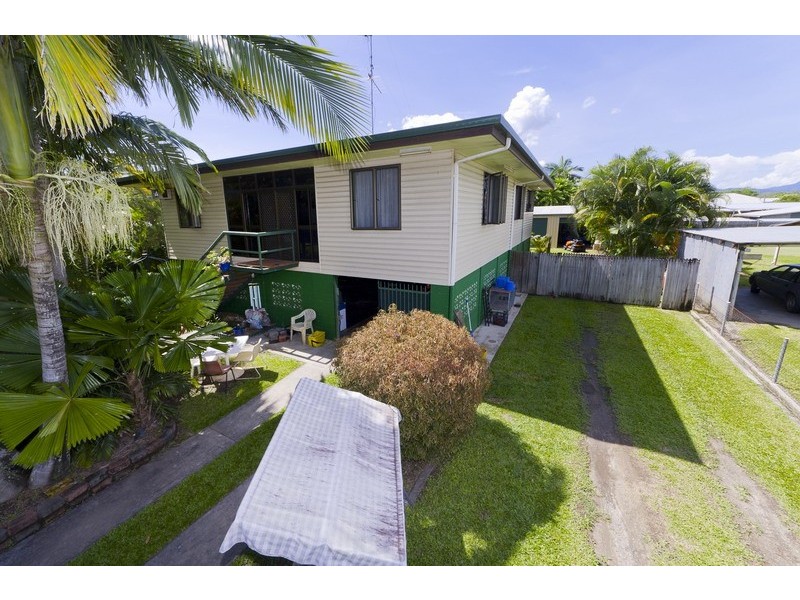 9 Simmonds Street, Gordonvale QLD 4865