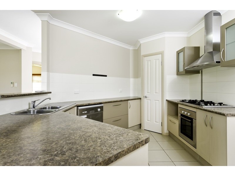 Bentley Park QLD 4869