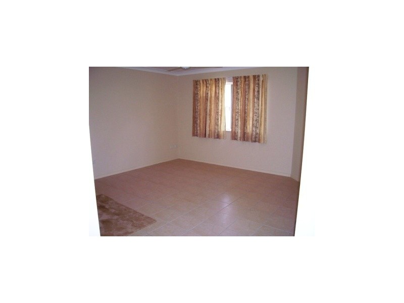 Bentley Park QLD 4869