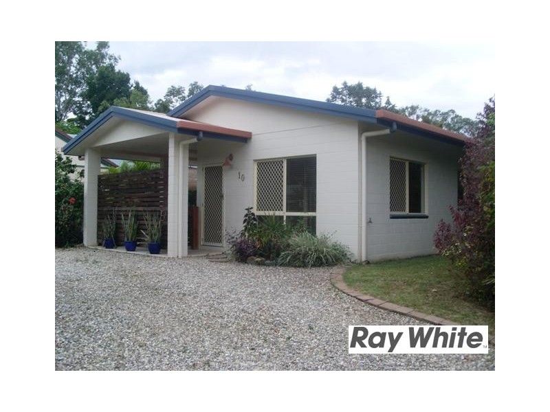 10 Lorraine Close, Bentley Park QLD 4869