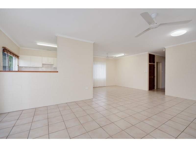 Bentley Park QLD 4869