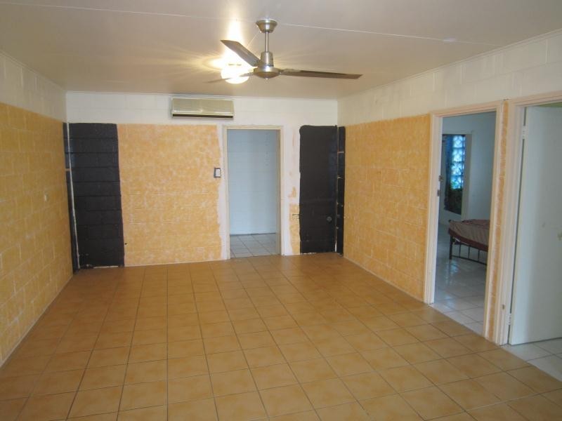 9 Mann Street, Edmonton QLD 4869