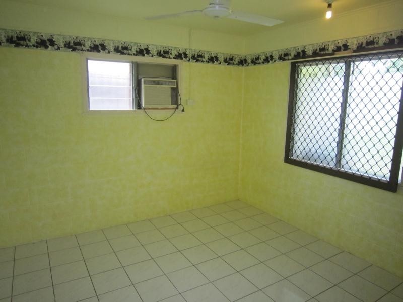 9 Mann Street, Edmonton QLD 4869