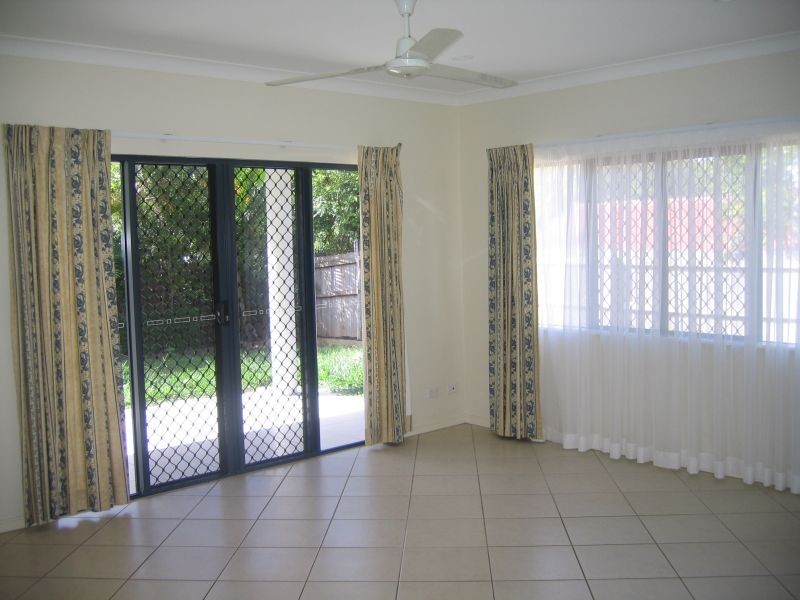 Bentley Park QLD 4869