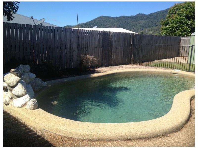 Bentley Park QLD 4869