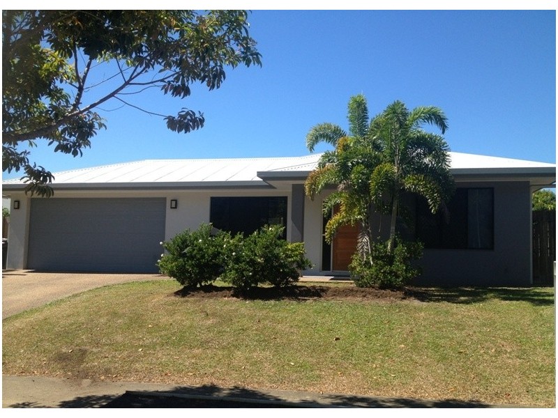 Bentley Park QLD 4869