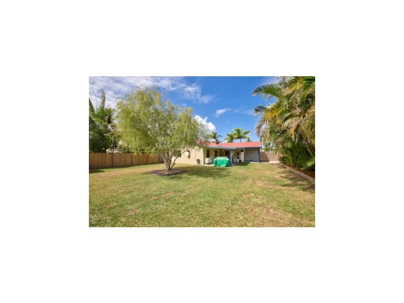 102 Farmer Street, Edmonton QLD 4869