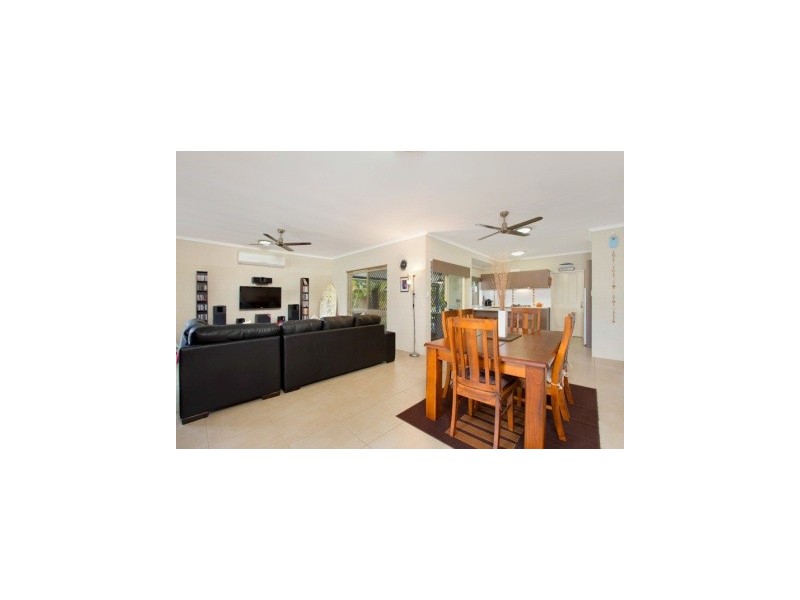 102 Farmer Street, Edmonton QLD 4869