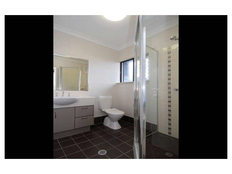 Bentley Park QLD 4869