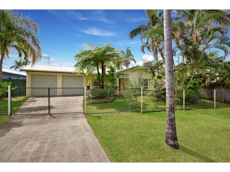 4 Fife Close, Mount Sheridan QLD 4868