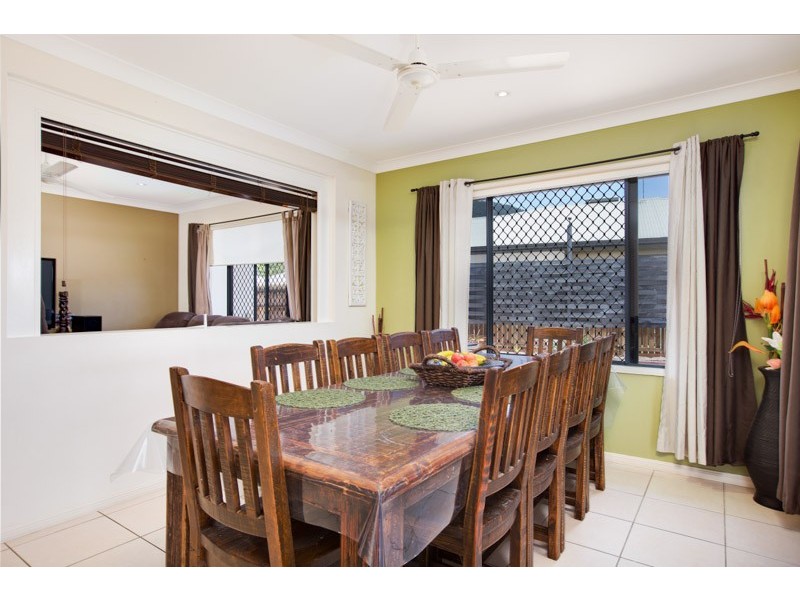 6 Laidley Close, Bentley Park QLD 4869